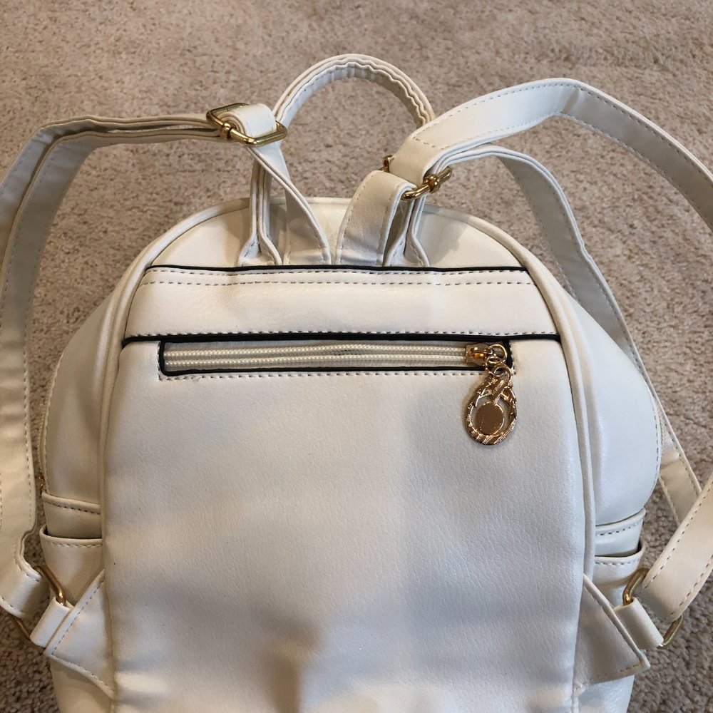 NWOT Mini Backpack Pom Cute Small Backpack Purse Vegan Leather White Cream Bag - Picture 9 of 16